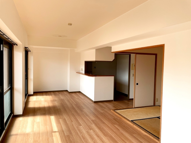 姫路市飾磨区今在家でマンション査定依頼｜中古マンション需要と誠実査定の大切さ