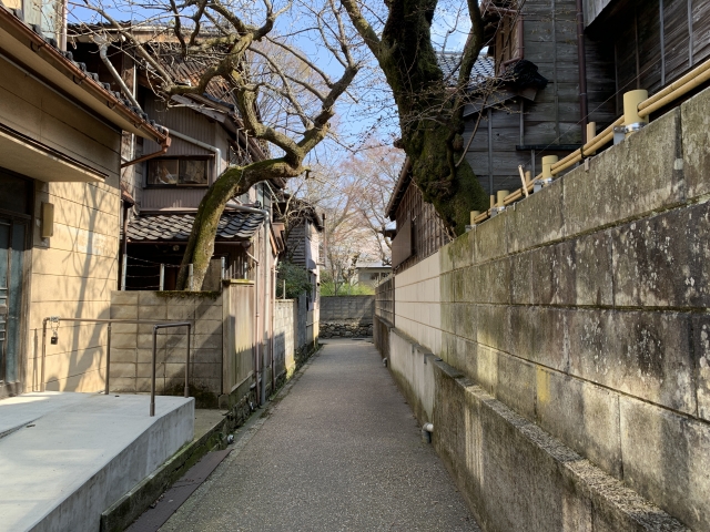 【2025年法改正でさらに重要に】再建築不可物件は売れない？姫路市飾磨区加茂の査定事例から解説